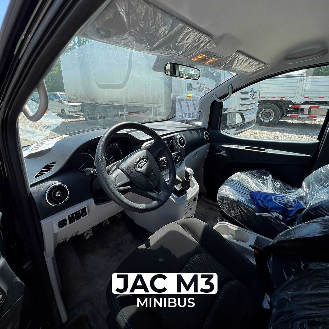 JAC M 3 minibus car