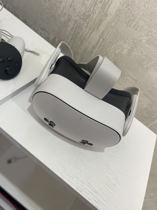 очки виртуальной реальности в идеальном состяние