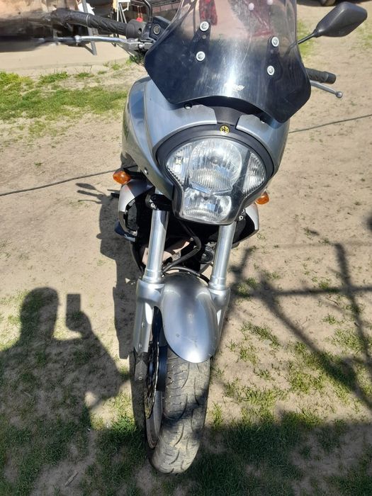 Vând kawasaki versys