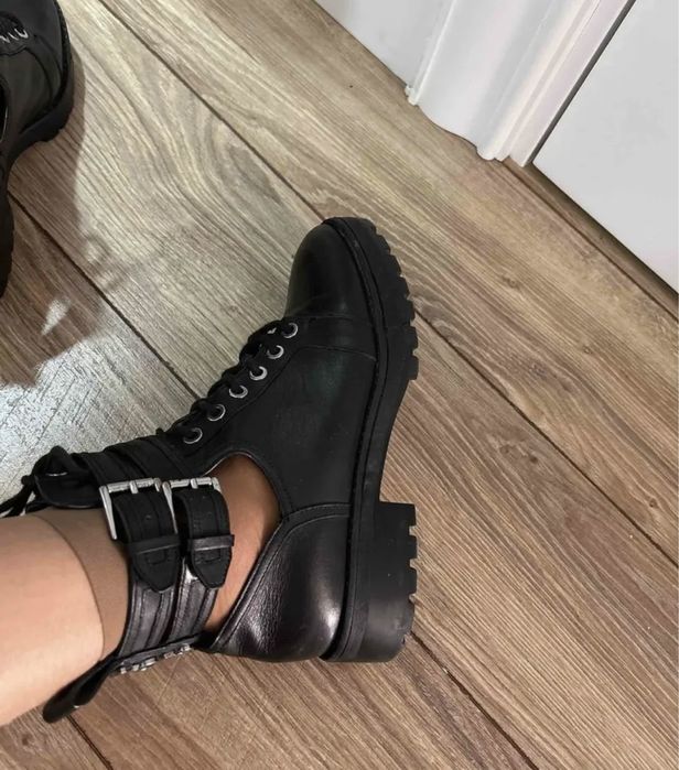 Ботинки от Michael Kors