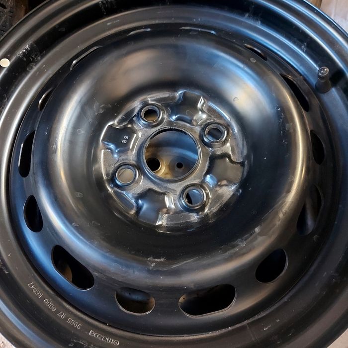 4×100-15"mazda 3бр.нови джанти