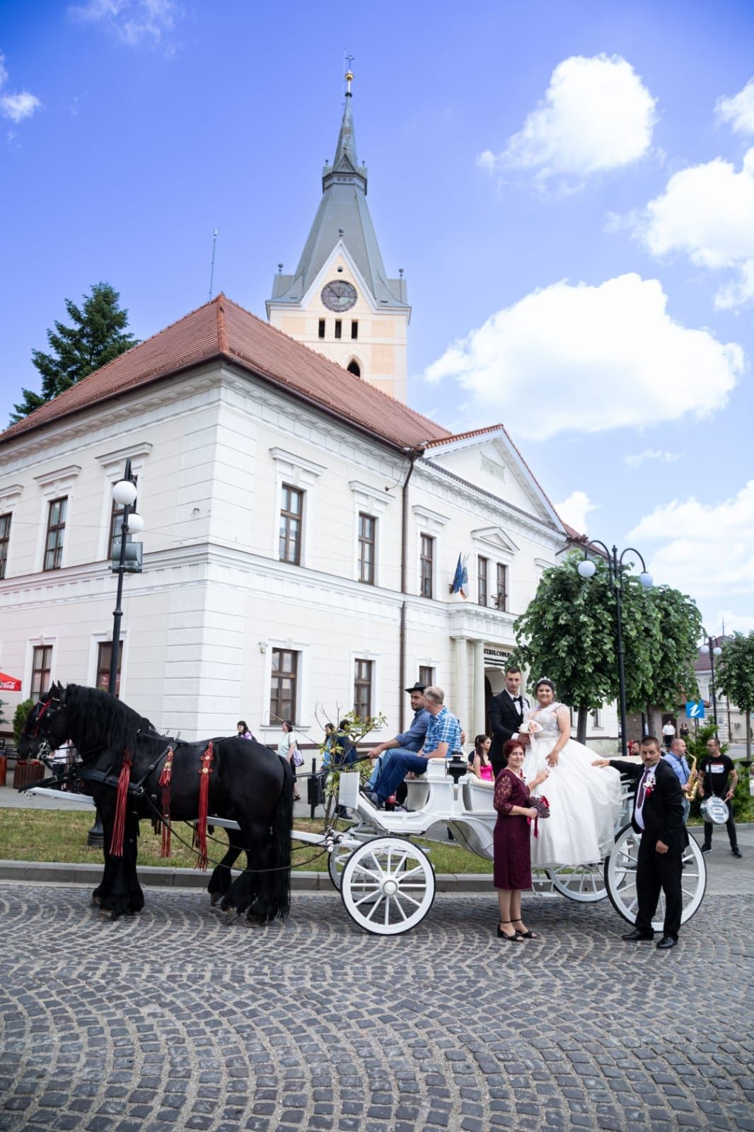 Trasura caleasca pentru evenimente de închiriat.