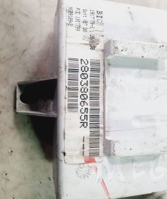 Modul navigatie 280380655r 1.5 dci Dacia Logan 1 (facelift) seria