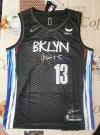 Compleu de baschet cu James Harden (disponibil)