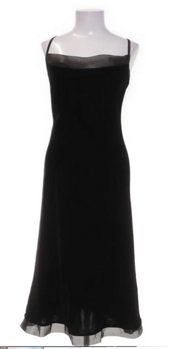 Rochie tripluvoal neagră Yessica (C&A)