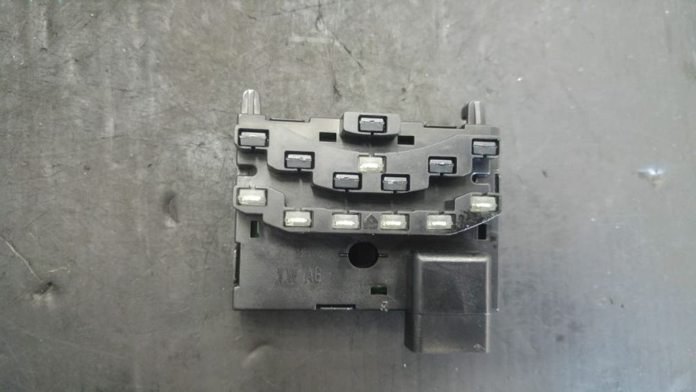 senzor unghi volan  vw touran skoda octavia 2 vw golf 5 audi a3 1k0959654