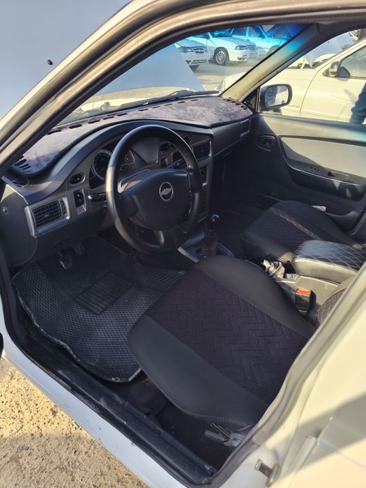 Nexia2 1.6 probegi 218 ming kraska 30% yili 2011 metanl