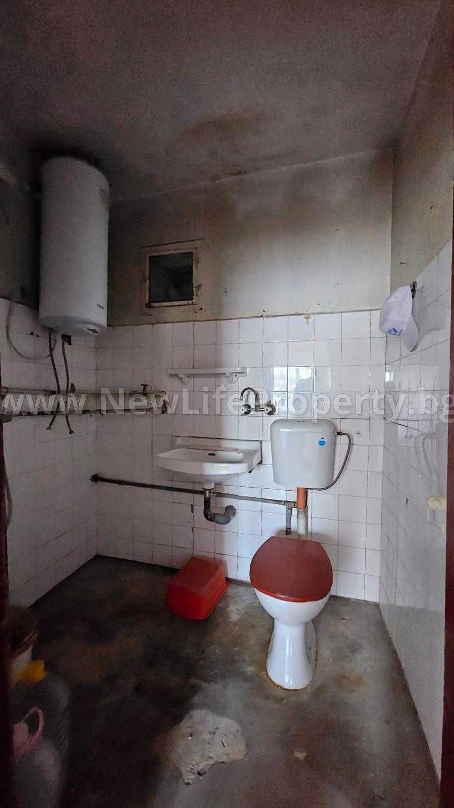 Продава се едноетажна къща в село Оризаре, обл. Бургас
