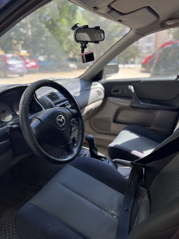 Mazda 323 Benzin/Gaz