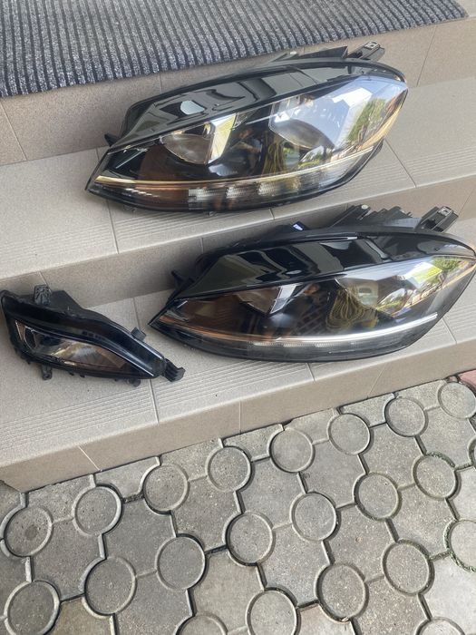 Faruri stanga vw golf 7 facelift halogen stanga5G1941005D