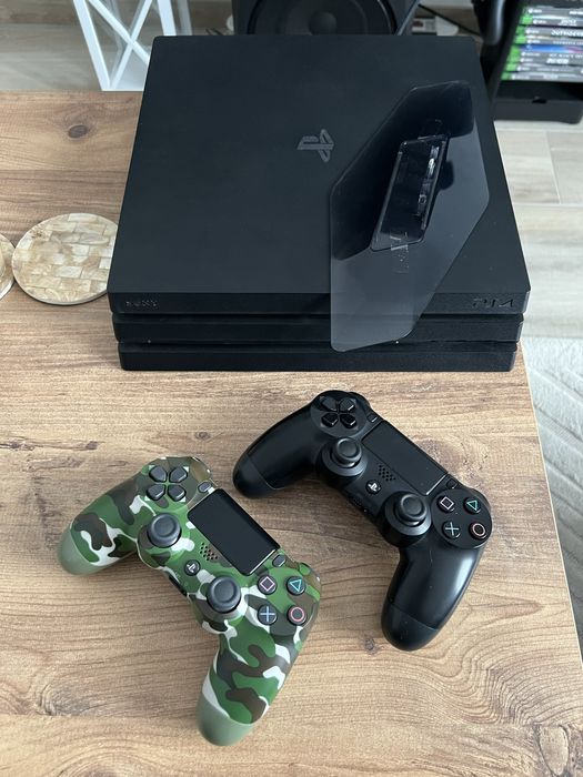 Playstation 4 pro 1tb SSD ps4