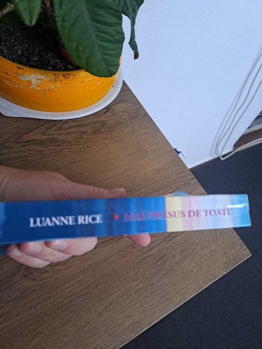 Carte Mai presus de toate!