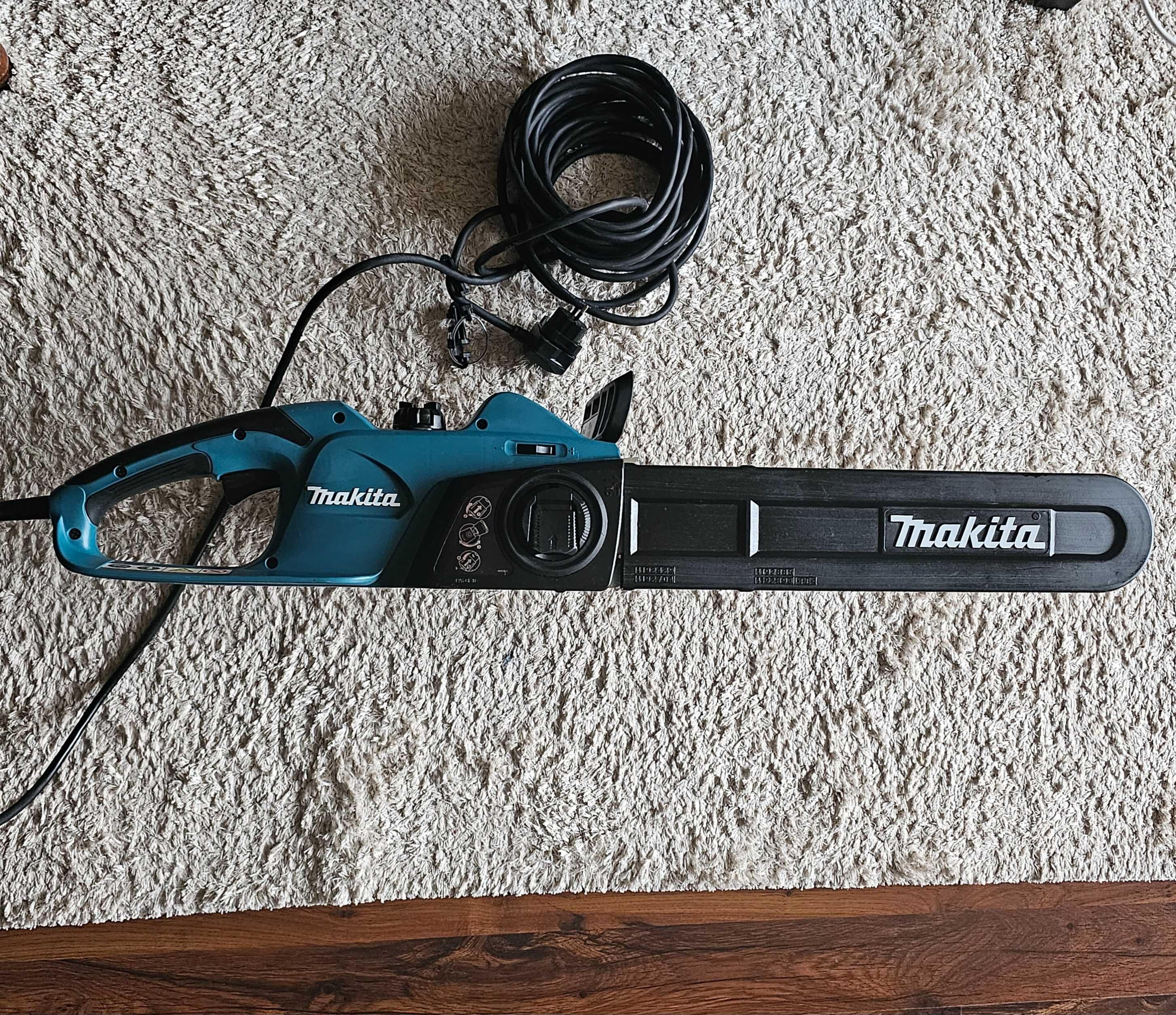 Верижен трион Makita UC4041A