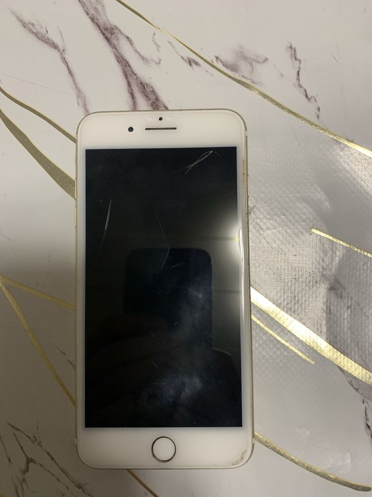 Продам iphone 7 plus