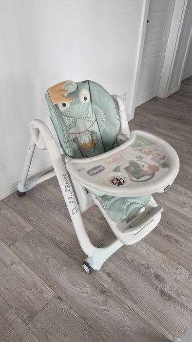 Scaun de masa chicco polly start 2