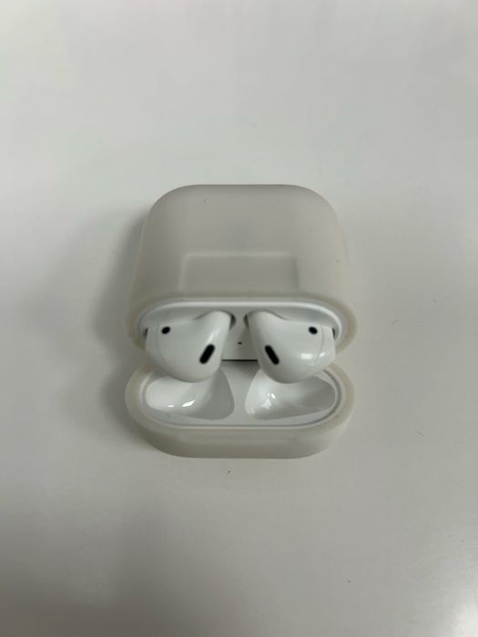 Apple Air Pods с Apple H1 chip