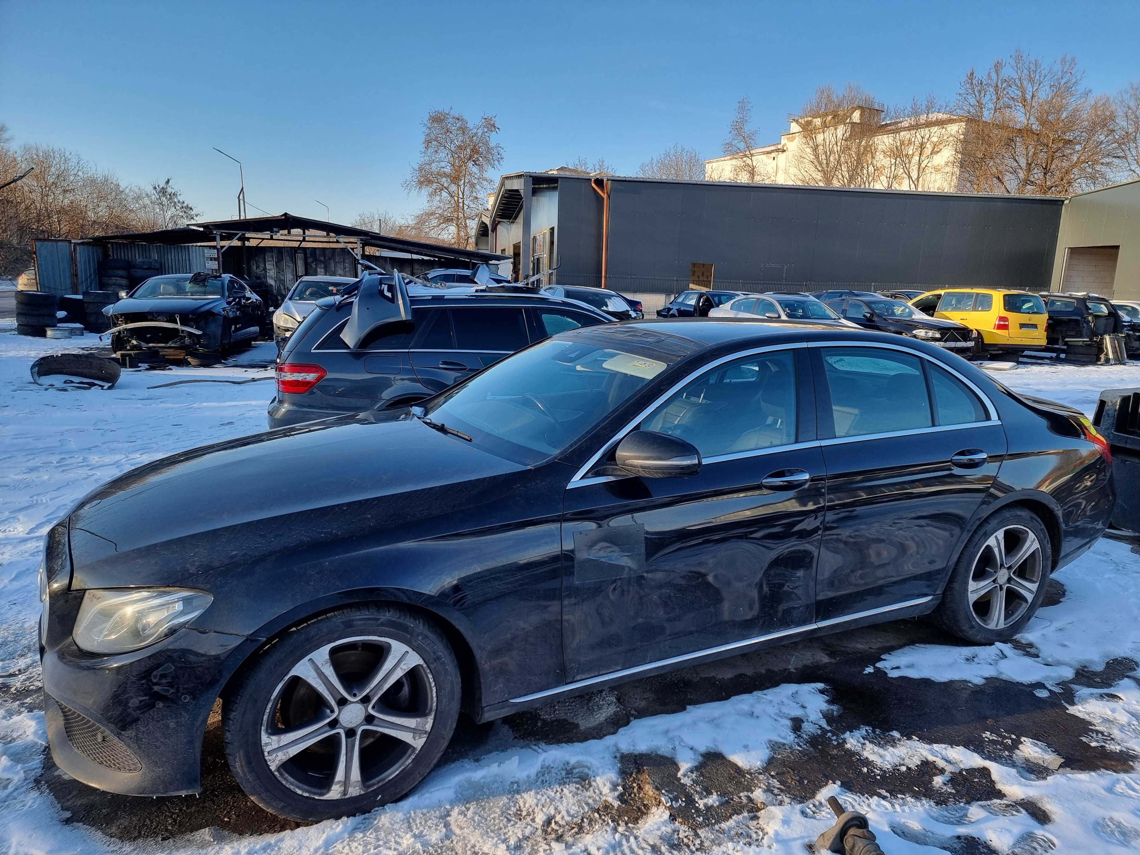 На Части: Mercedes-Benz W213 SPORT E220d 194 к.с. 2017 9G-TRONIC