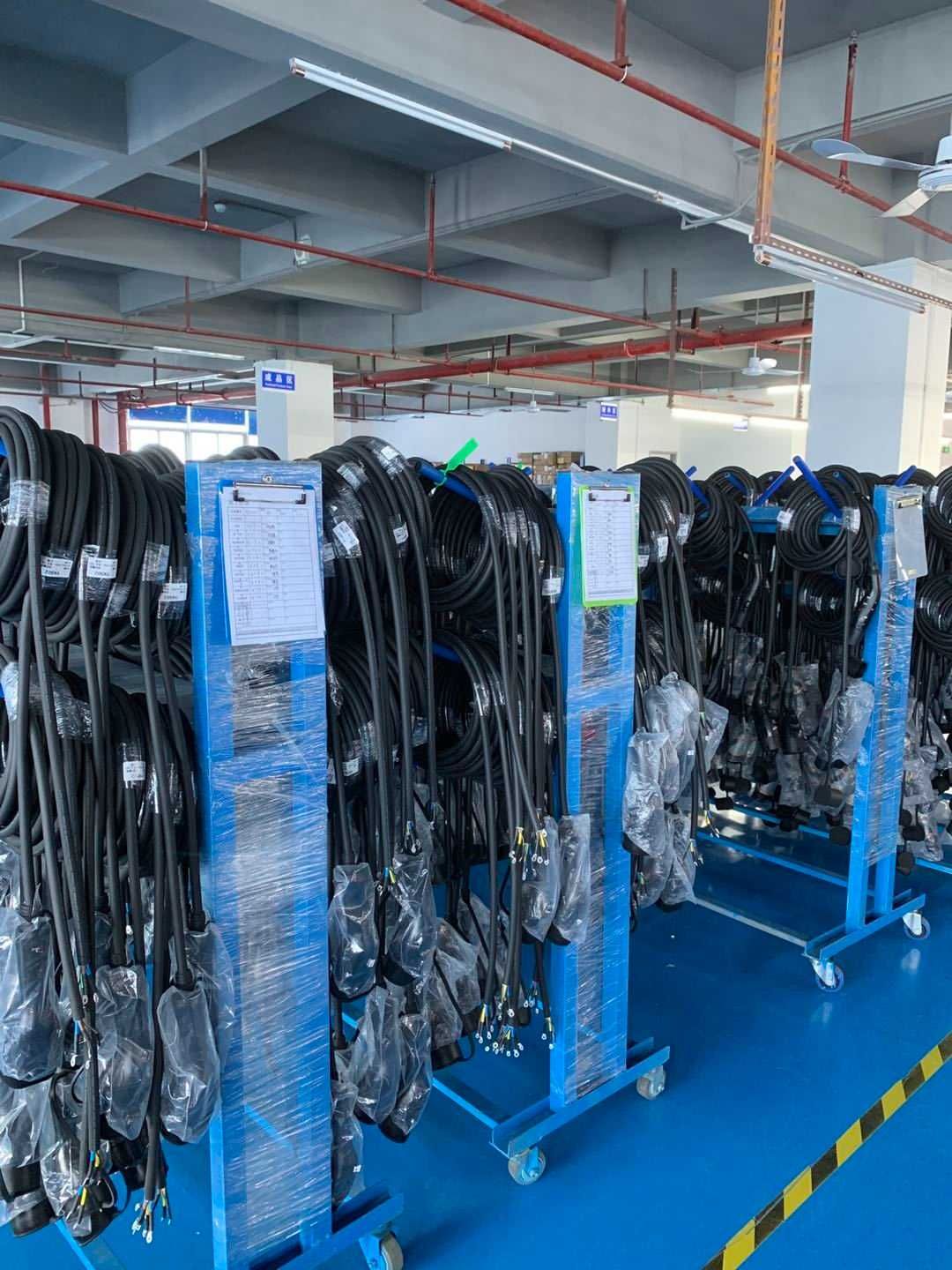 Зарядна Станция 7.4 kW, Тип 2; Всички Екстри; WiFi модул с App Контрол