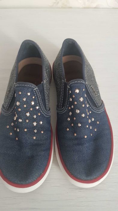 Adidasi GEOX RESPIRA marimea 30 - cal noi , impecabil