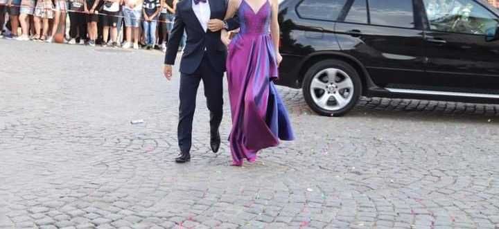 Абитуриентска рокля-Randi Fenoli