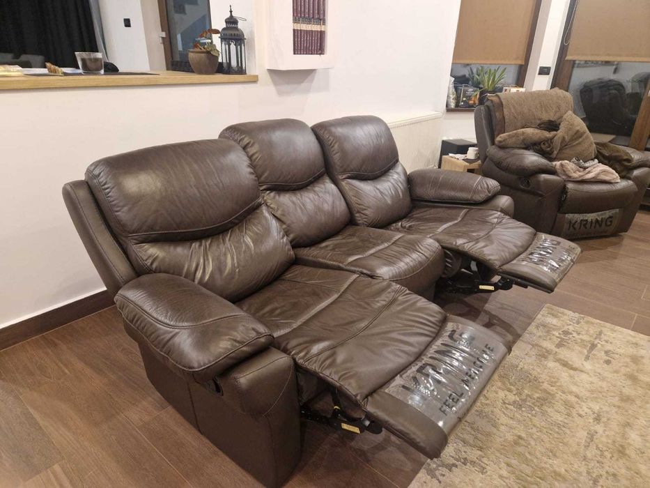 Canapea piele cu recliner