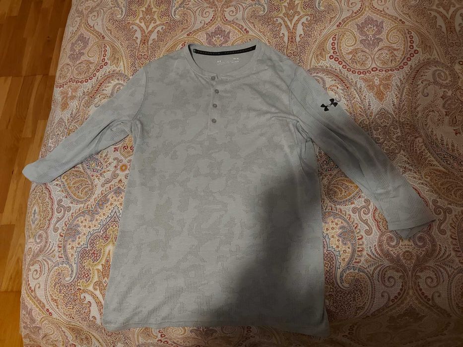 Bluza Under Armour - Colectia Threadborne