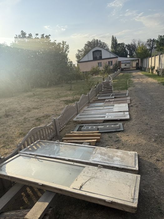 Есик терезелер сатылады