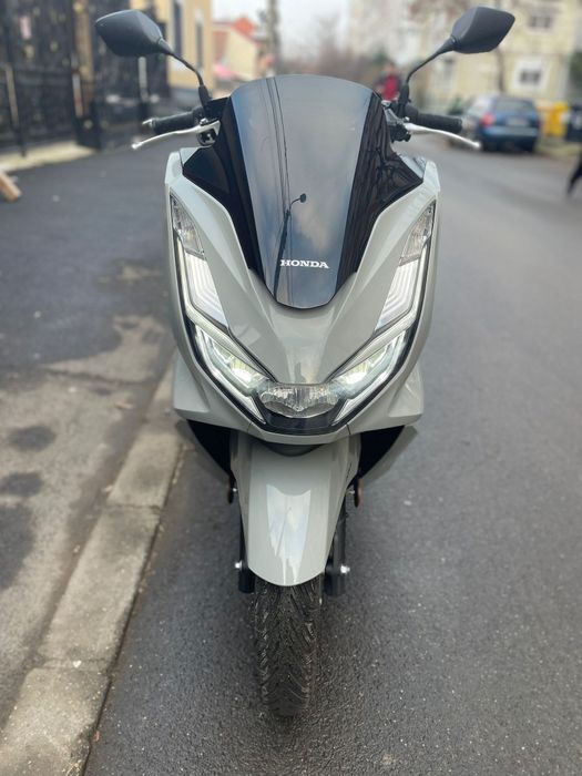 Honda PCX 125cmc 2023 2 chei