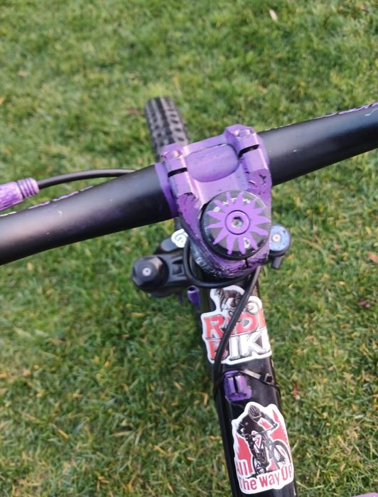 Bicicletă dirt specialisez