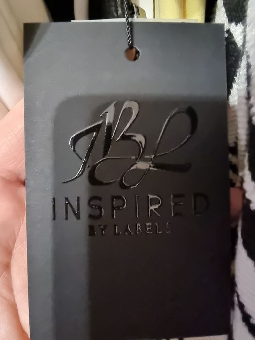 Коктейлна  рокля