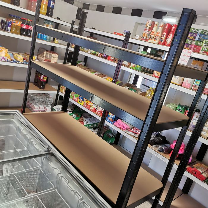 Rafturi metalice 250 kg/polita