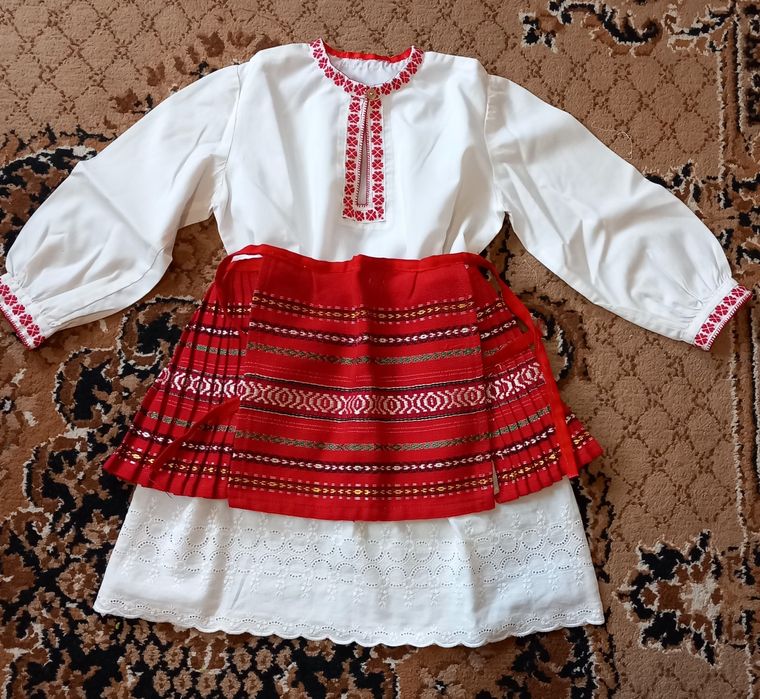 Детска народна носия