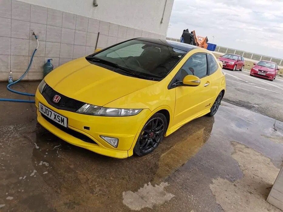 Honda Civic Type R FN2 на части