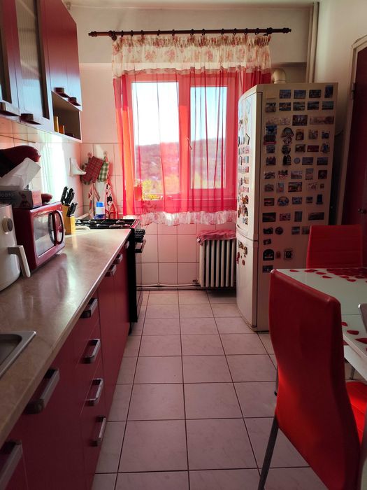 Apartament 3 camere decomandat