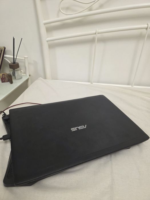 Vand laptop asus