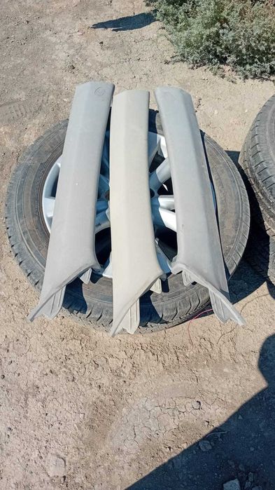 Обшивка стойки Toyota Camry xv40 xv45