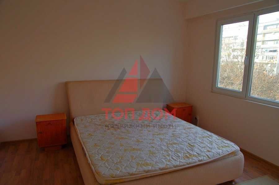 Дава се под наем Тристаен апартамент в Варна, Цветен квартал - 65 кв.м за 306 € - Снимка #5