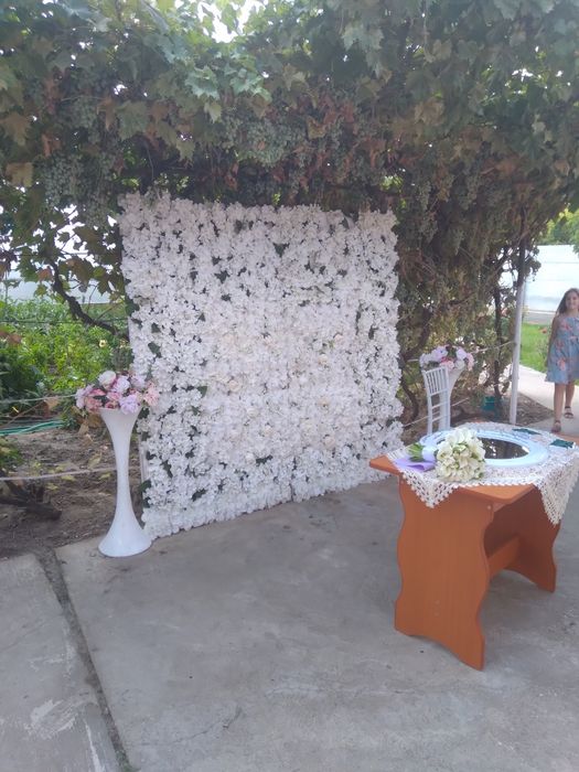Echipa Pergola Events oferă spre închiriere corturi complet echipate