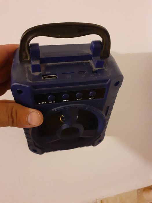 Boxa portabilacu usb wi fi si radio