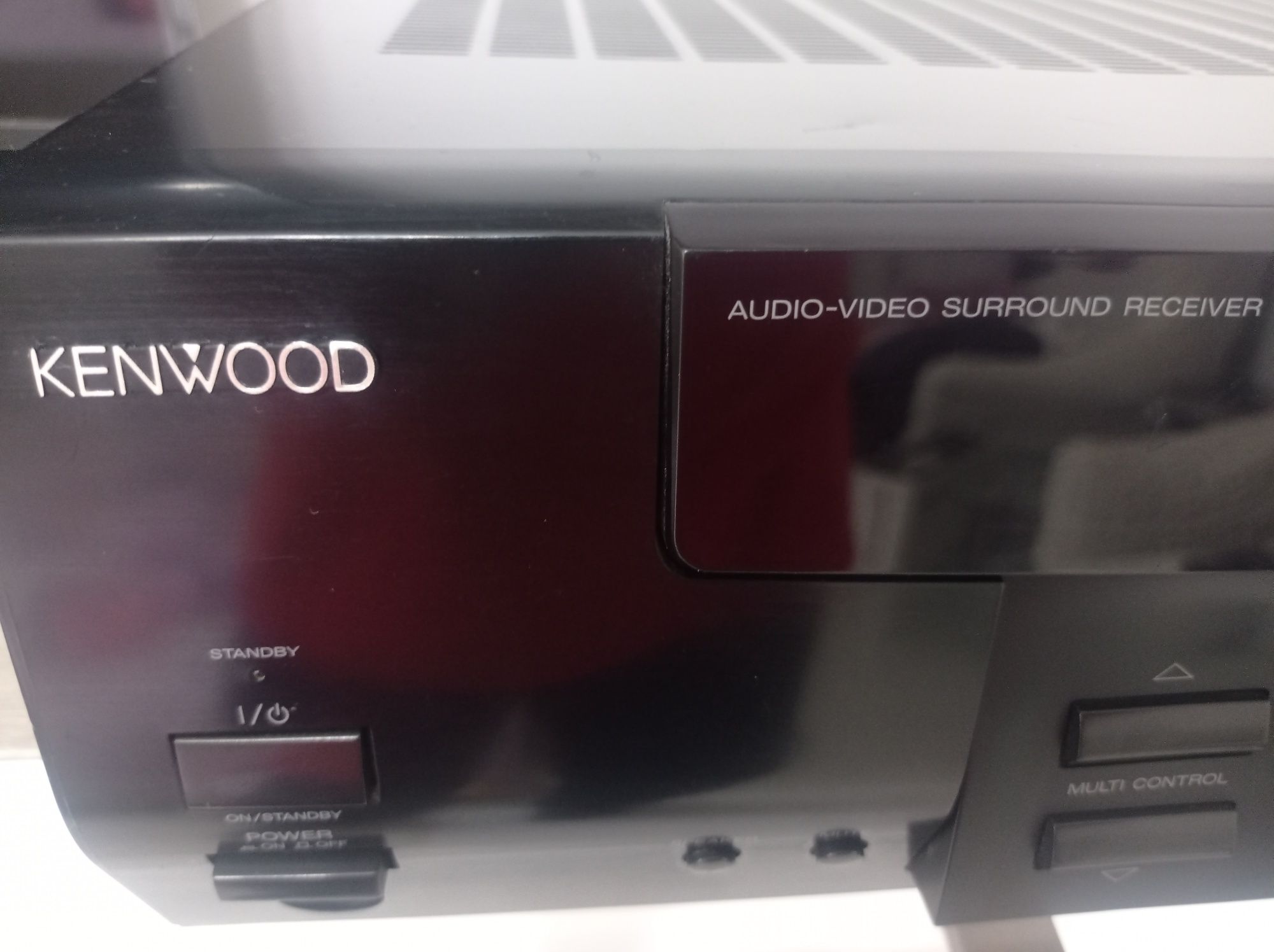 Vind amplificator Kenwood