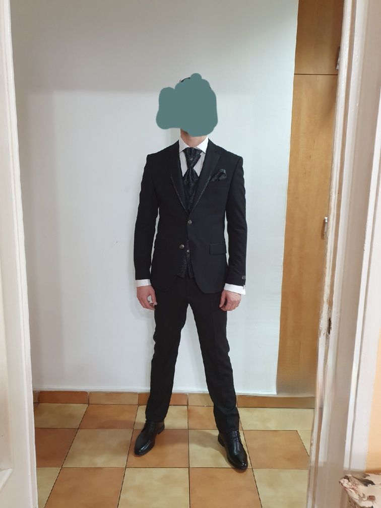 Vand costum mire/nas