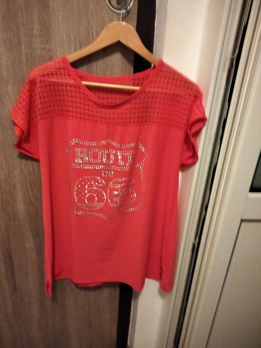 Pulovere bărbați și bluze dama noi de calitate bună .