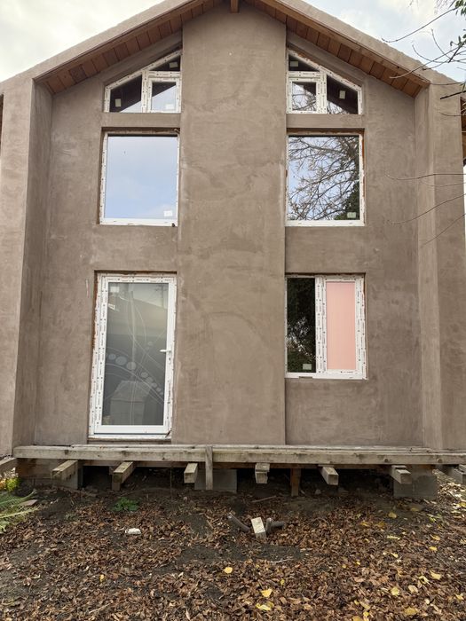 Casa batraneasca + anexa noua