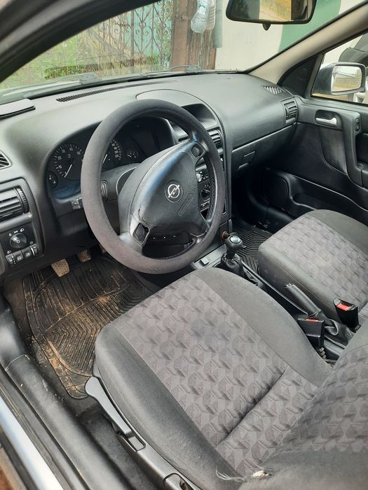 Opel Astra G an fabricație 2002
