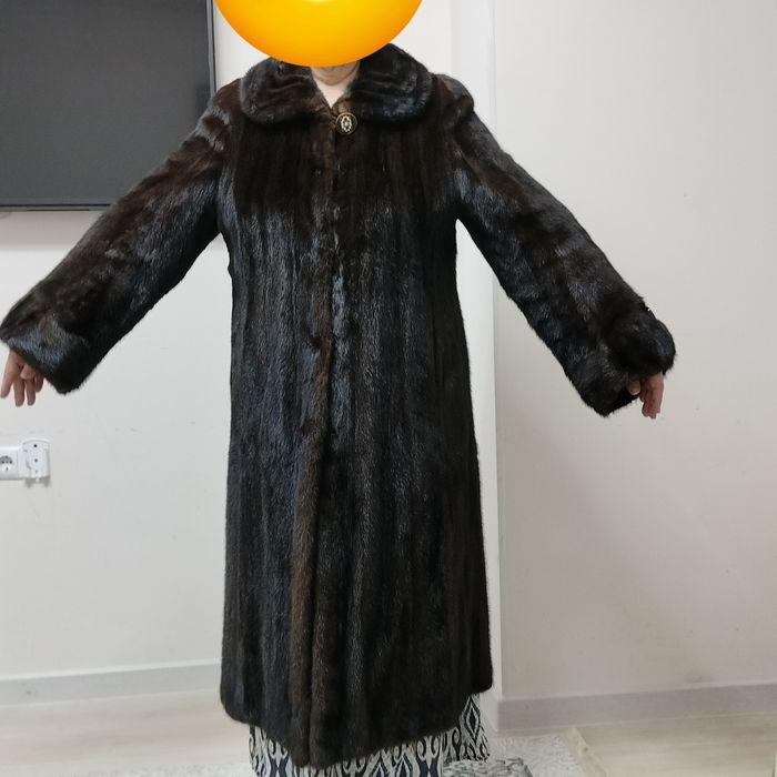 Продам шубу норковую