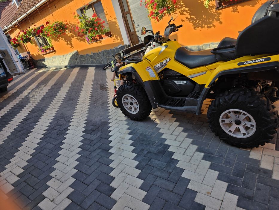 can-am outlander maxxt 800