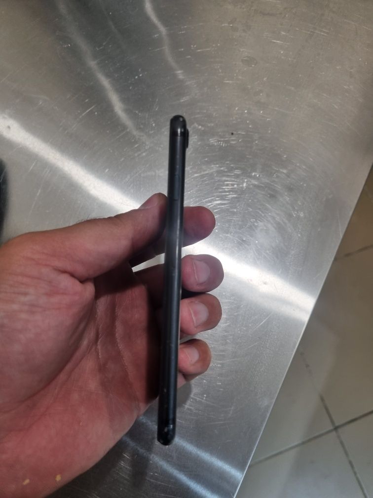 IPhone 7 - айфон 7