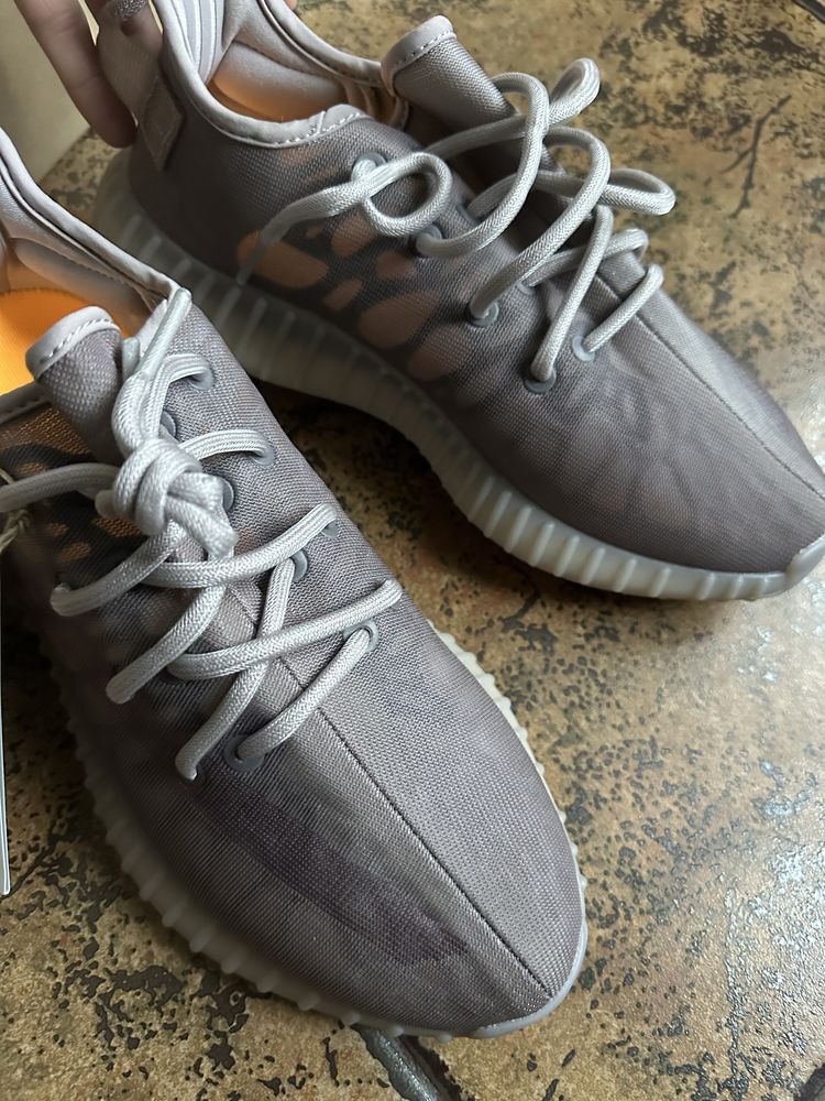 Adidas Yeezy Boost 350 V2 originali