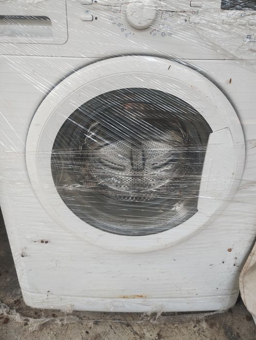 Продавам Перални на части