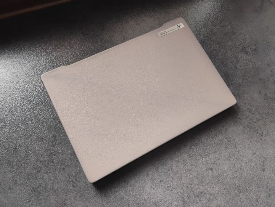 Laptop Asus - Ryzen 9 - 5000serie - RTX - 24GB